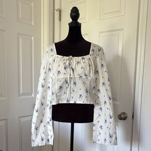 Wild Fable Cropped Blouse With Delicate Blue Floral Print